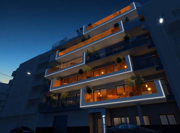 Apartment - For sale - Torrevieja - Centro