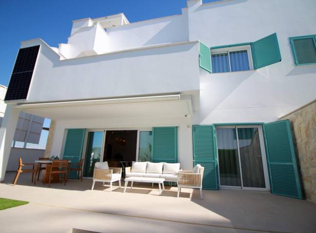 Bungalow - For sale - Pilar de La Horadada - La Torre De La Horadada