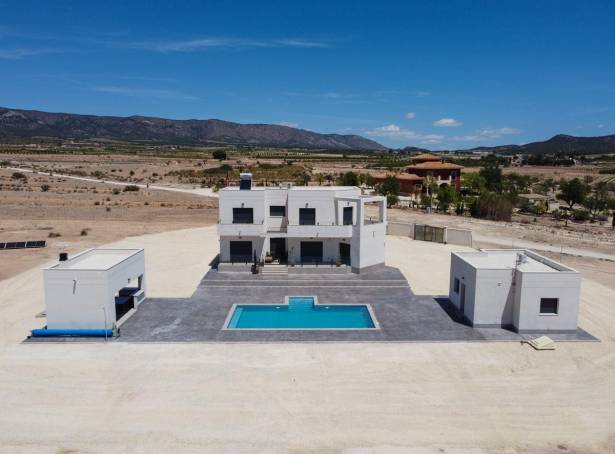 Detached Villa - For sale - Elche - Pinoso & El Prat 