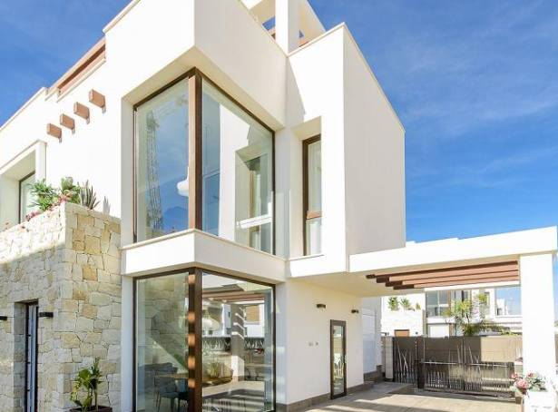 Detached Villa - For sale - Guardamar & Vega Baja - Quesada & Dona Pepa