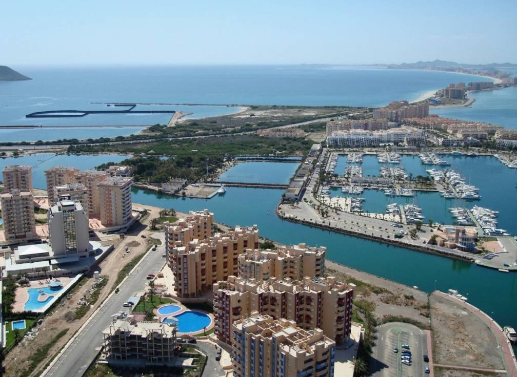 For sale - Apartment - Cartagena - La Manga Strip 