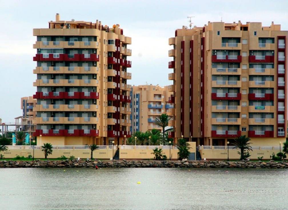 For sale - Apartment - La Manga del Mar Menor - La Manga