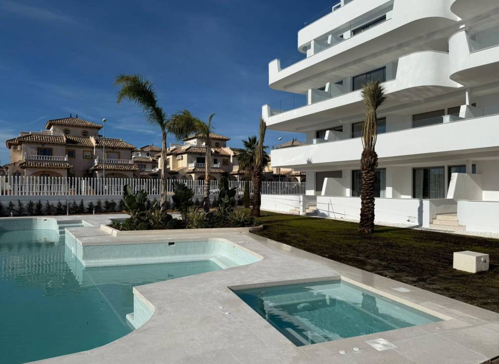 For sale - Apartment - Orihuela Costa - Lomas De Cabo Roig