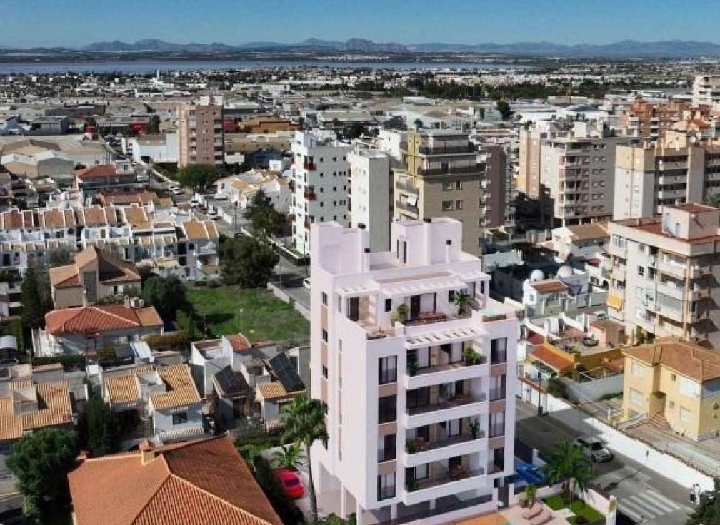 For sale - Apartment - Torrevieja - Torrevieja City