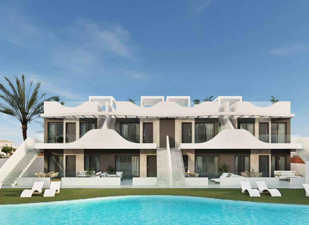For sale - Bungalow - Pilar de La Horadada - Zona Pueblo