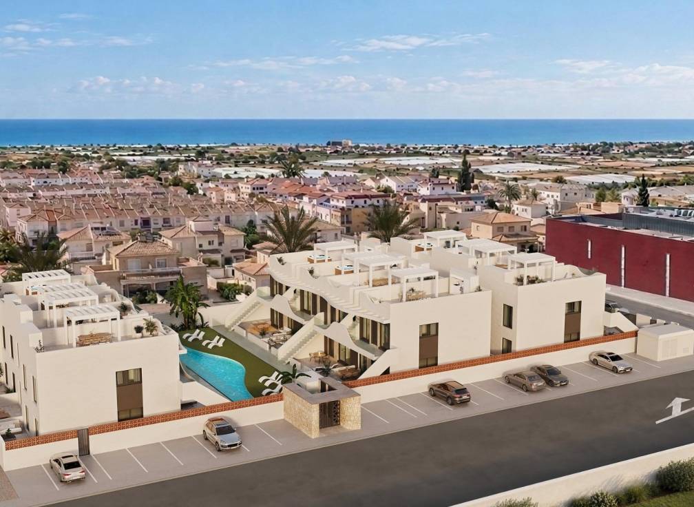 For sale - Bungalow - Pilar de La Horadada - Zona Pueblo