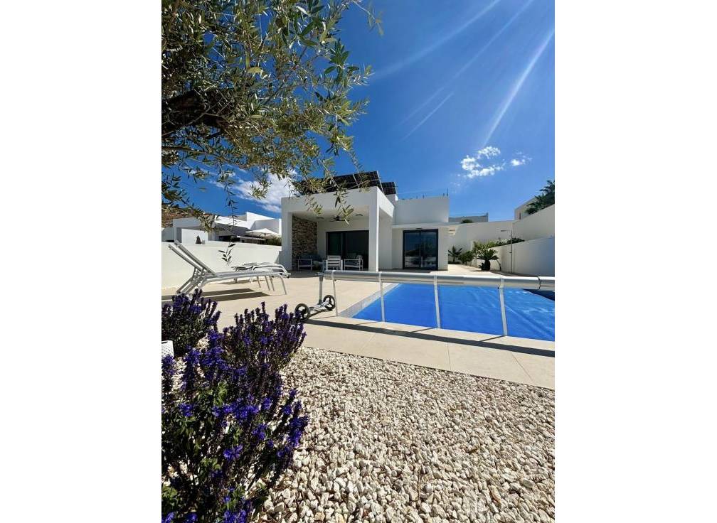 For sale - Detached Villa - Guardamar & Vega Baja - Benijofar