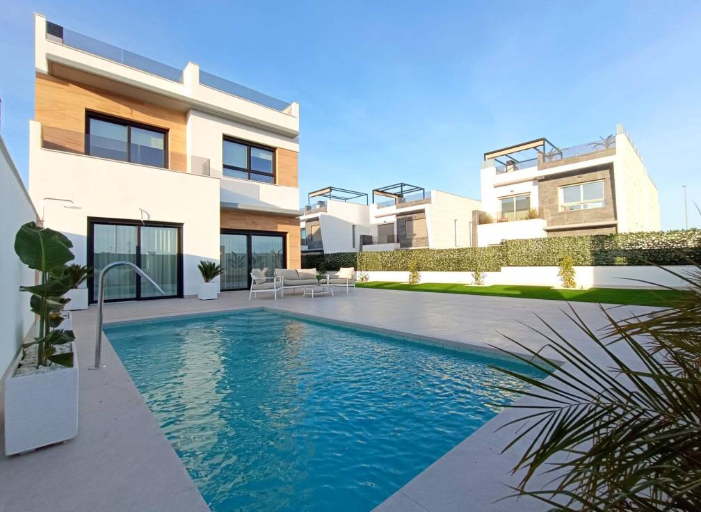 For sale - Detached Villa - Guardamar & Vega Baja - Benijofar