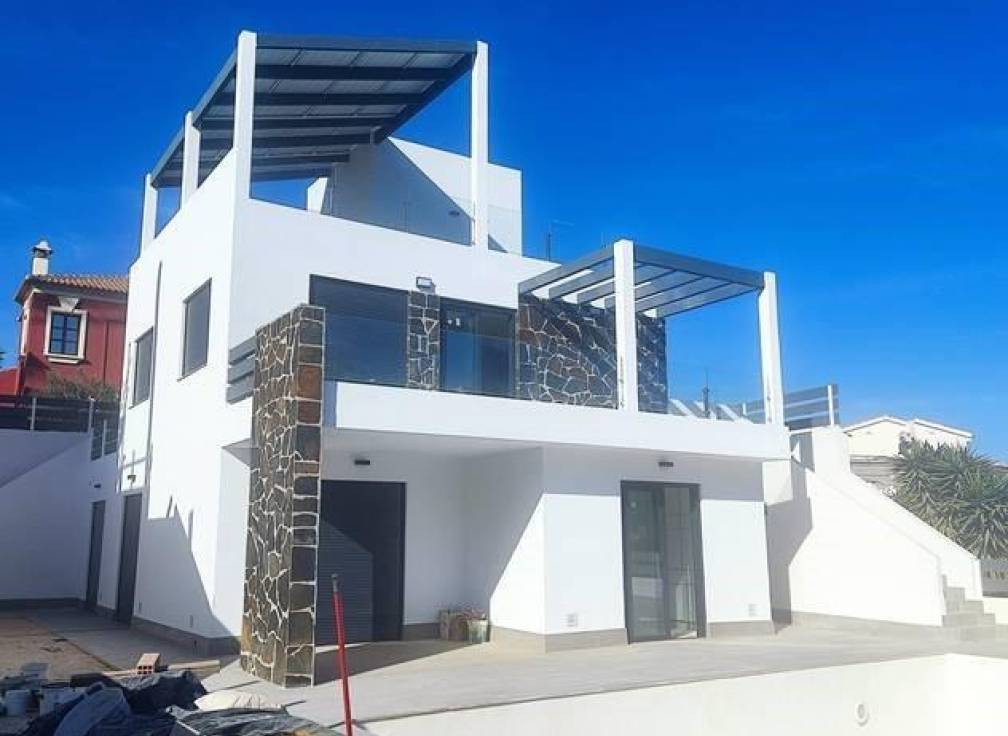 For sale - Detached Villa - Guardamar & Vega Baja - La Marquesa Golf