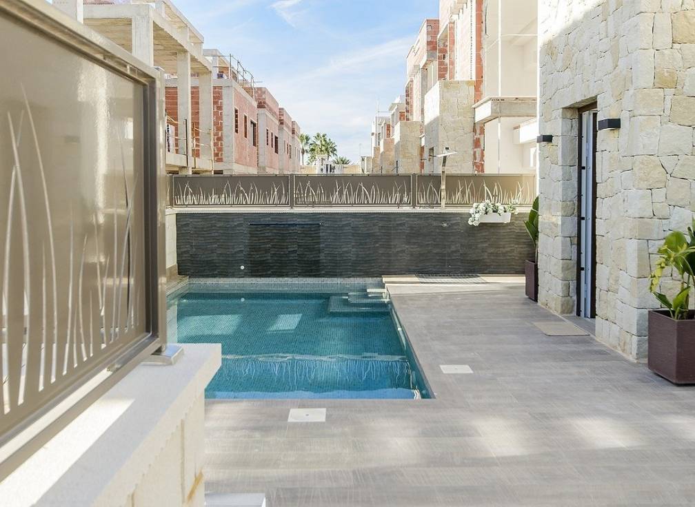 For sale - Detached Villa - Guardamar & Vega Baja - Los Montesinos