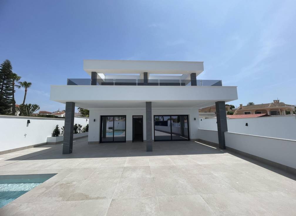 For sale - Detached Villa - Guardamar & Vega Baja - Quesada & Dona Pepa