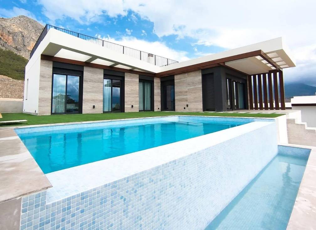 For sale - Detached Villa - Polop & La Nucia - Polop
