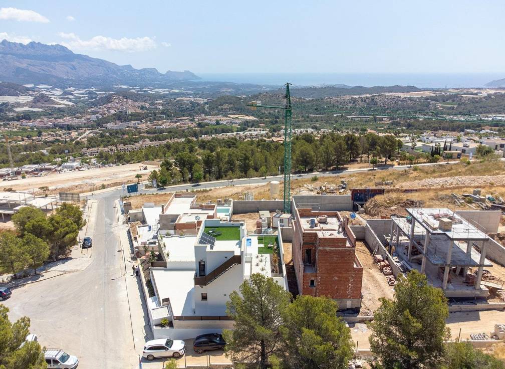 For sale - Detached Villa - Polop & La Nucia - Polop