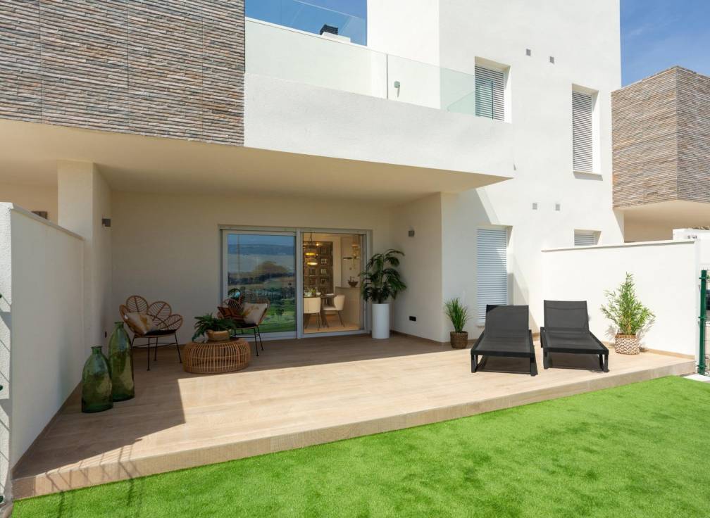 For sale - Ground Floor Bungalow - Guardamar & Vega Baja - La FInca Golf Resort