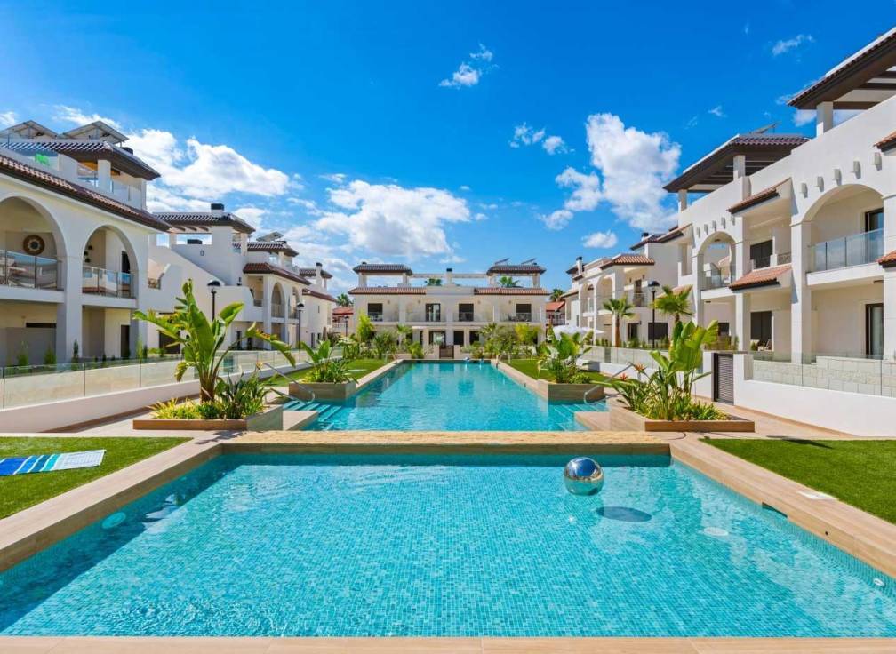 For sale - Ground Floor Bungalow - Guardamar & Vega Baja - Quesada & Dona Pepa