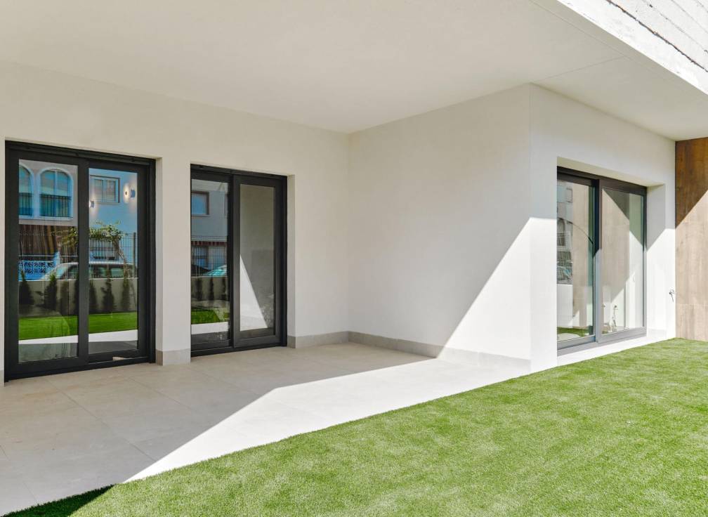 For sale - Ground Floor Bungalow - Torrevieja - La Veleta 