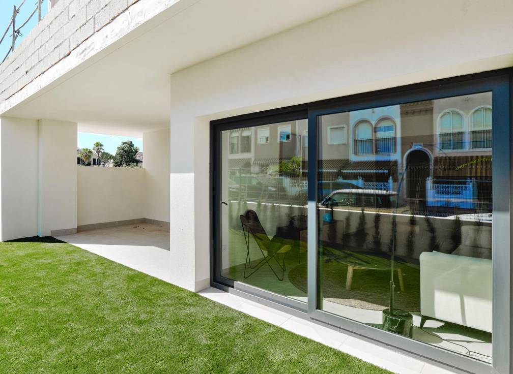 For sale - Ground Floor Bungalow - Torrevieja - La Veleta 