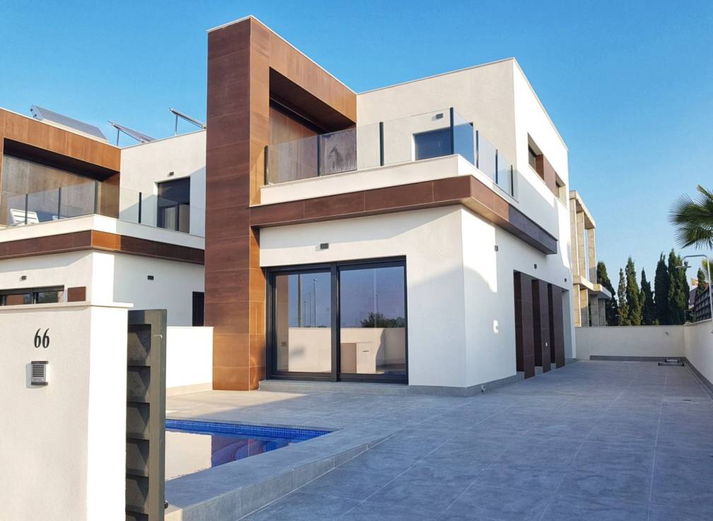 For sale - Semi Detached / Linked Villa - Guardamar & Vega Baja - Daya Nueva