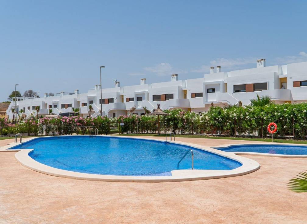 For sale - Semi Detached / Linked Villa - Guardamar & Vega Baja - Vistabella Golf