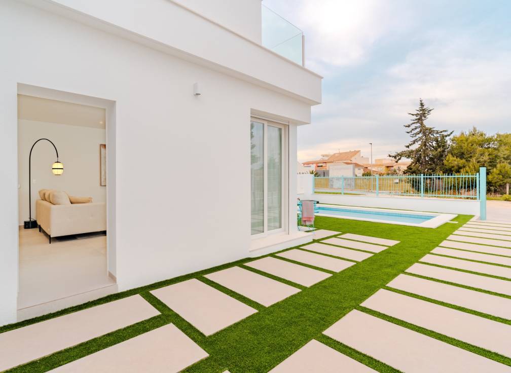 For sale - Semi Detached / Linked Villa - Los Alcazares - Serena Golf Resort
