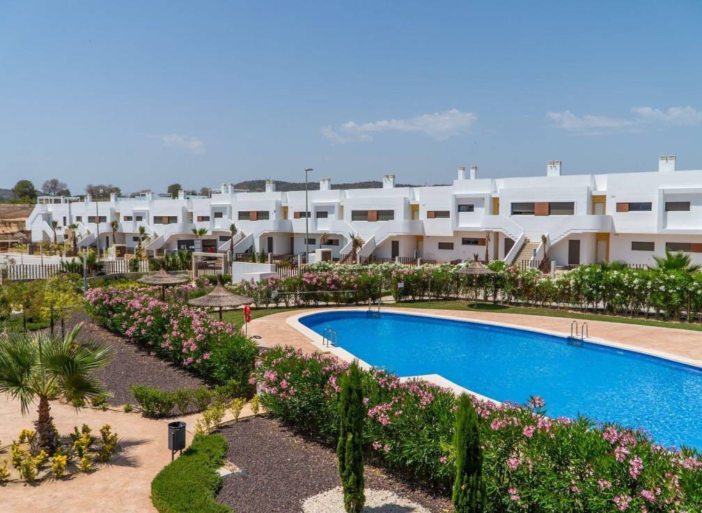 For sale - Top Floor Bungalow - Guardamar & Vega Baja - Vistabella Golf