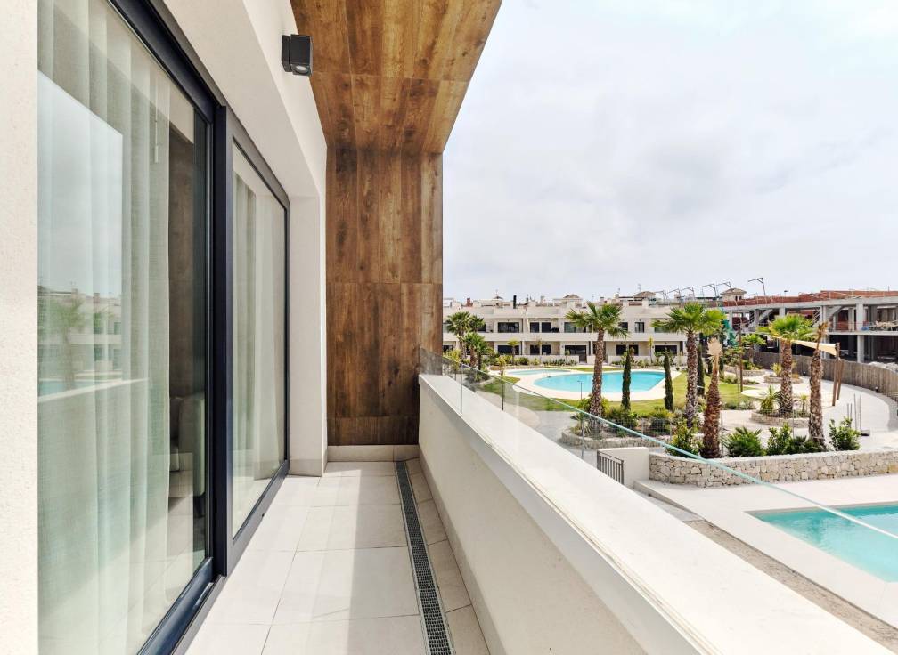 For sale - Top Floor Bungalow - Torrevieja - La Veleta 