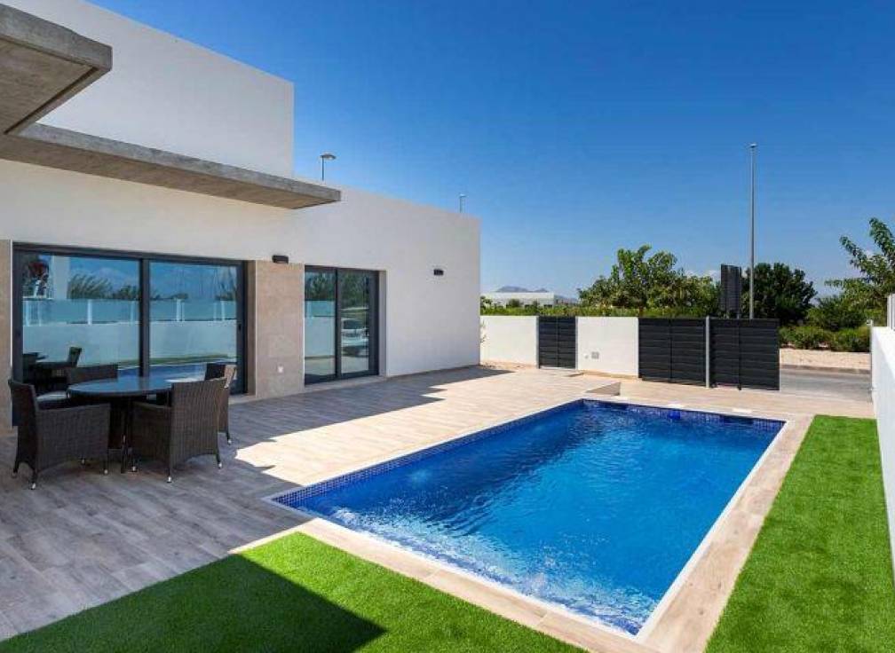 For sale - Villa - Guardamar & Vega Baja - Daya Nueva
