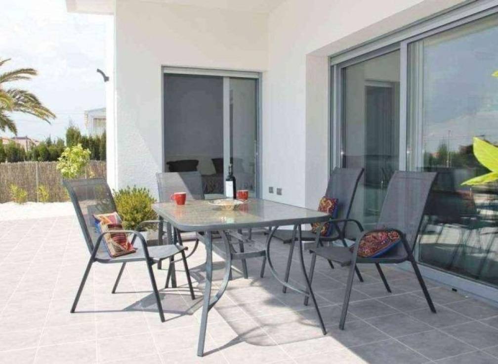 For sale - Villa - Guardamar & Vega Baja - Rafal