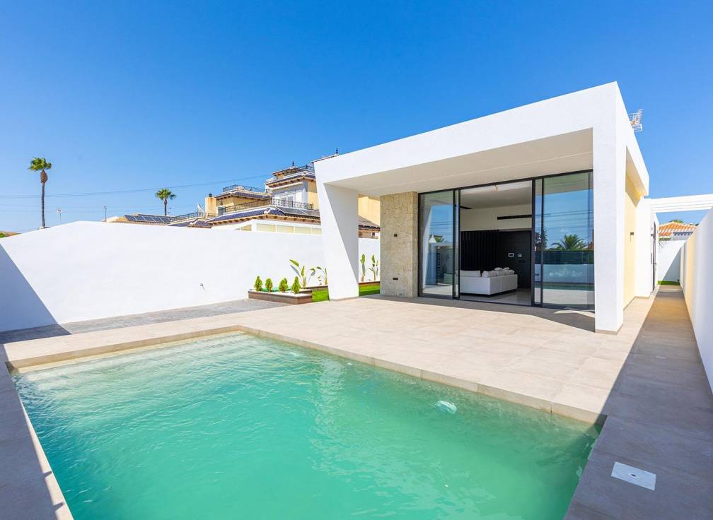 For sale - Villa - Torrevieja - Torreta Florida