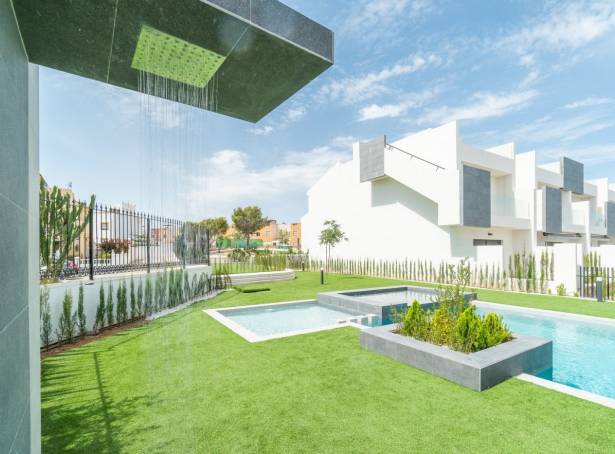 Ground Floor Bungalow - For sale - Torrevieja - Los Balcones