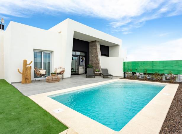 Semi Detached / Linked Villa - For sale - Guardamar & Vega Baja - La FInca Golf Resort