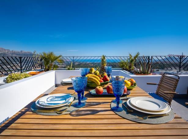 Villa - For sale - Polop & La Nucia - Polop