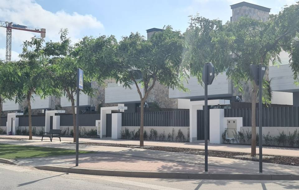 new build villas for sale in costa calida resort