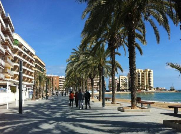 For sale - Apartment - Torrevieja - Playa Del Cura