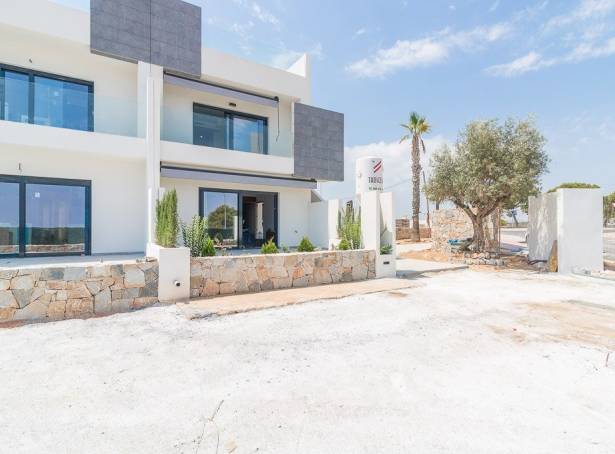 For sale - Bungalow - Torrevieja - Los Balcones