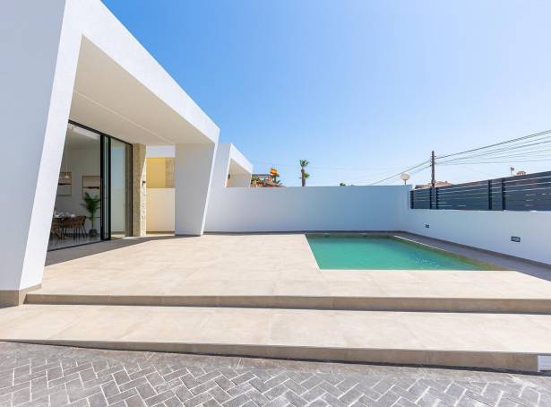 For sale - Villa - Torrevieja - Torreta Florida