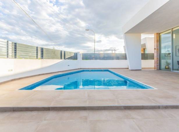 For sale - Villa - Torrevieja - Torreta Florida