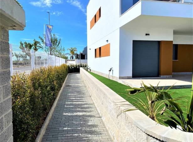 For sale - Bungalow - Pilar De La Horadada - Pilar De La Horadada 