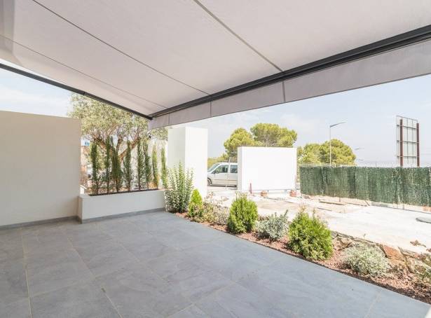 For sale - Bungalow - Torrevieja - Los Balcones