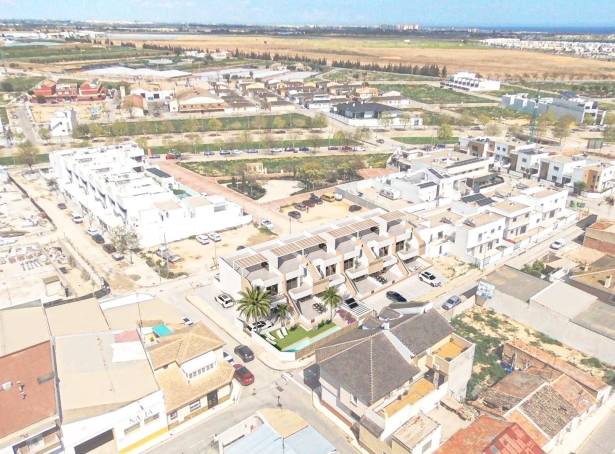 For sale - Bungalow - Pilar de La Horadada - pueblo