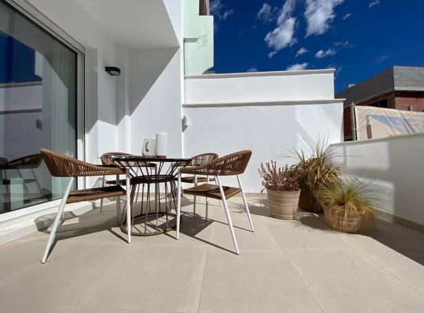 For sale - Bungalow - Pilar de La Horadada - pueblo