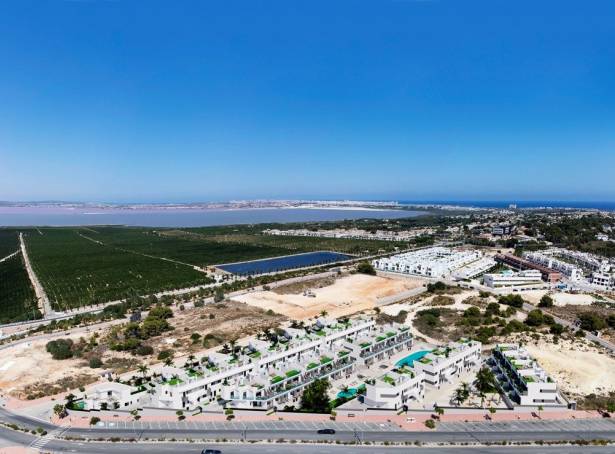 For sale - Bungalow - Torrevieja - Lago Jardín II