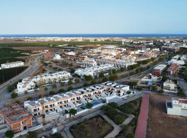 For sale - Bungalow - Pilar de La Horadada - pueblo