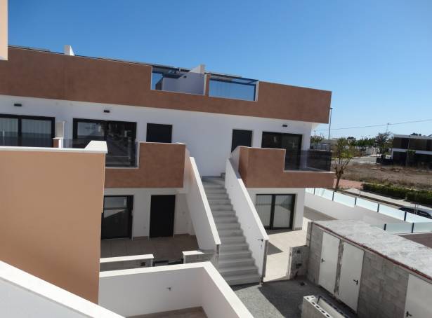 For sale - Bungalow - Pilar de La Horadada - pueblo