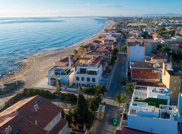 For sale - Townhouse / Terraced - Pilar de La Horadada - La Torre De La Horadada