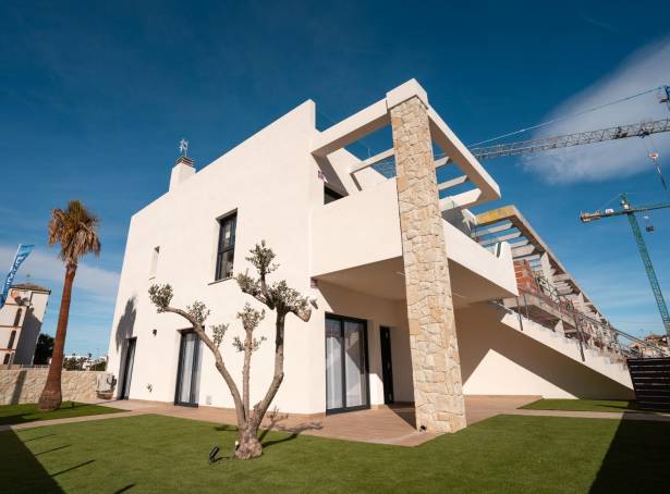 For sale - Bungalow - Pilar de La Horadada - pueblo