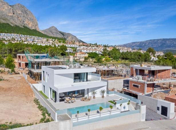 For sale - Detached Villa - Polop & La Nucia - Polop
