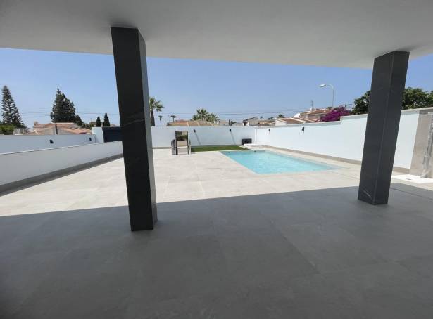 For sale - Detached Villa - Guardamar & Vega Baja - Quesada & Dona Pepa