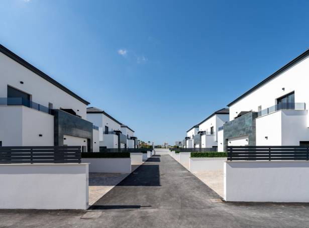 For sale - Semi Detached / Linked Villa - Elche - Santa Pola & Gran Alacant