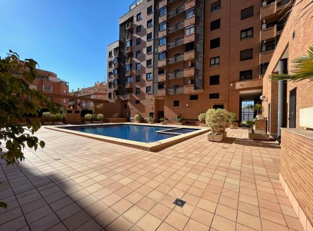 For sale - Apartment - Alicante - Benalua
